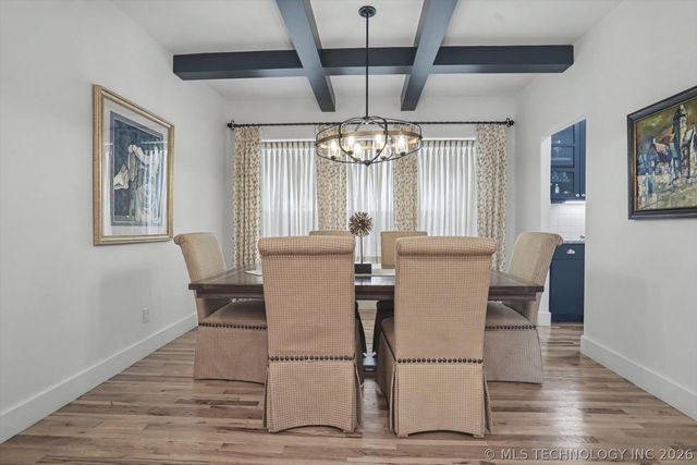1014 E 38th Place, Tulsa, OK 74105