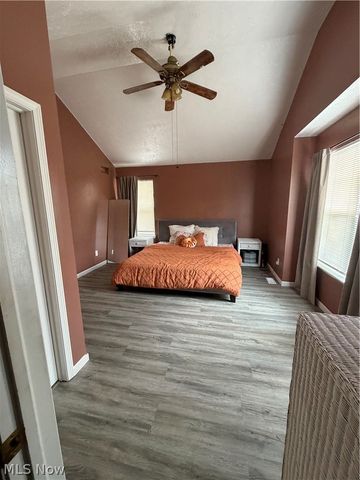 1338 W 89th Street, Cleveland, OH 44102