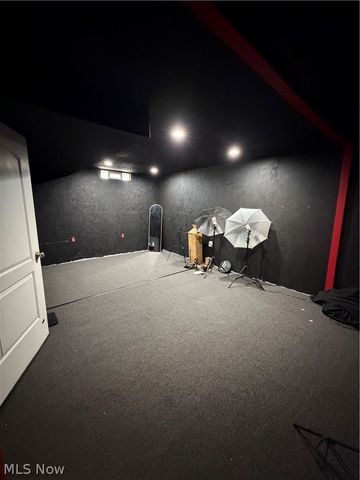 1338 W 89th Street, Cleveland, OH 44102