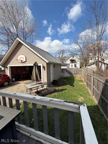 1338 W 89th Street, Cleveland, OH 44102