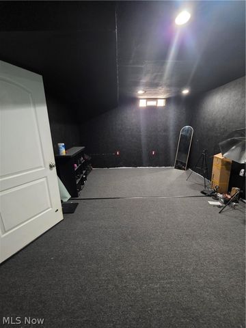 1338 W 89th Street, Cleveland, OH 44102