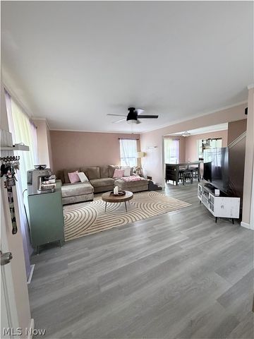 1338 W 89th Street, Cleveland, OH 44102