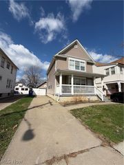 1338 W 89th Street, Cleveland, OH 44102