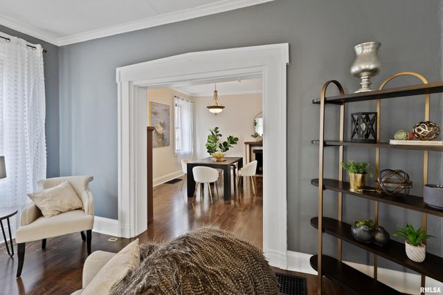 2537 Maine Street, Quincy, IL 62301