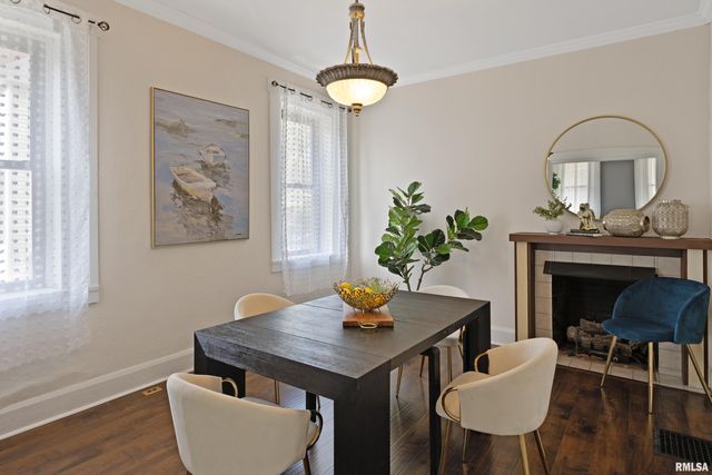 2537 Maine Street, Quincy, IL 62301