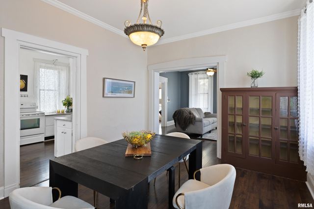 2537 Maine Street, Quincy, IL 62301