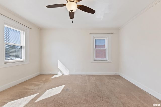 2537 Maine Street, Quincy, IL 62301