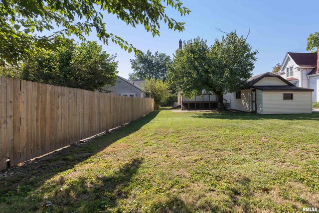 2537 Maine Street, Quincy, IL 62301