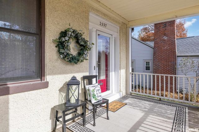 2537 Maine Street, Quincy, IL 62301