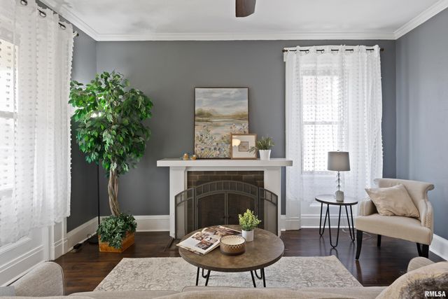 2537 Maine Street, Quincy, IL 62301