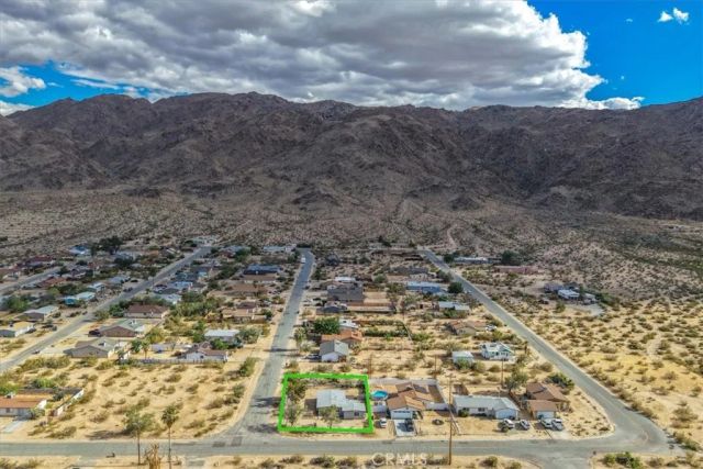 72589 Sullivan Road, 29 Palms, CA 92277