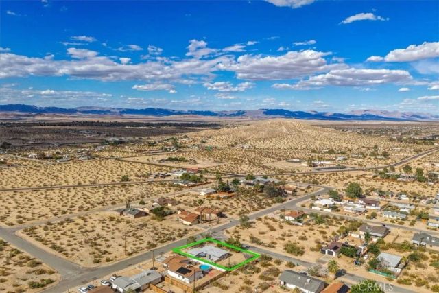 72589 Sullivan Road, 29 Palms, CA 92277