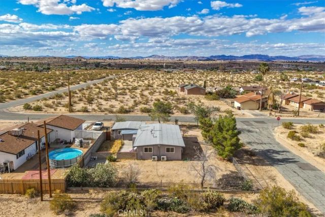 72589 Sullivan Road, 29 Palms, CA 92277