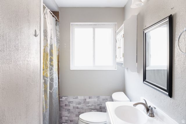 2150 N 300 W, Sunset, UT 84015