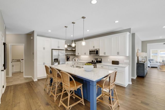 14953 Hillside Circle NW, Prior Lake, MN 55372