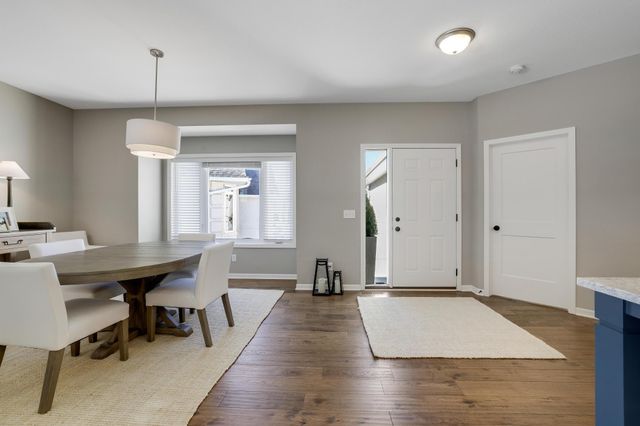 14953 Hillside Circle NW, Prior Lake, MN 55372