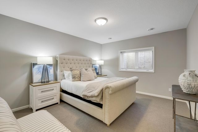 14953 Hillside Circle NW, Prior Lake, MN 55372