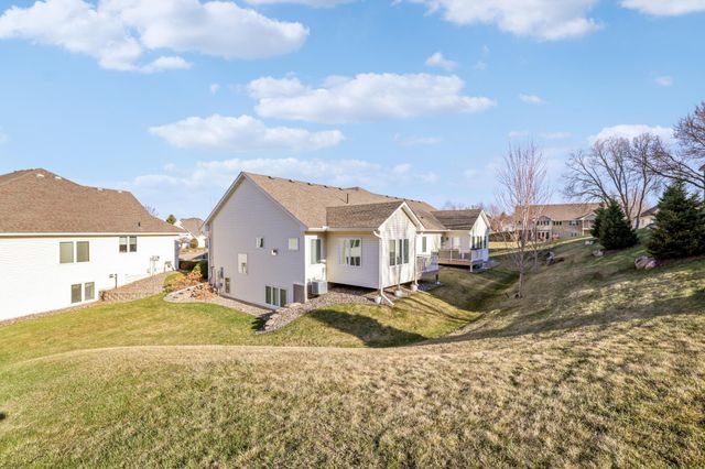 14953 Hillside Circle NW, Prior Lake, MN 55372