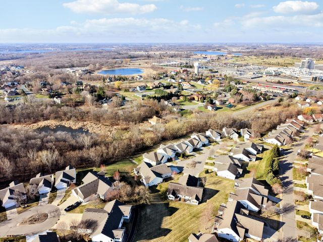 14953 Hillside Circle NW, Prior Lake, MN 55372