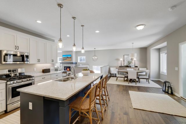 14953 Hillside Circle NW, Prior Lake, MN 55372
