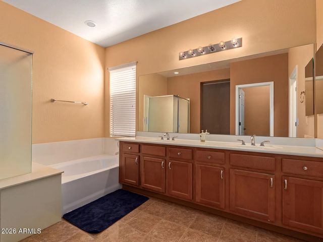 2310 W Spur Drive, Phoenix, AZ 85085