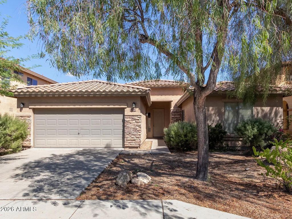 2310 W Spur Drive, Phoenix, AZ 85085
