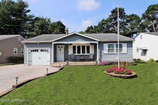 43 Whitmore Drive, Toms River, NJ 08757