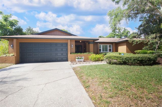 1656 BRAE MOOR LANE, Dunedin, FL 34698