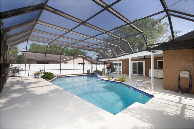 1656 BRAE MOOR LANE, Dunedin, FL 34698