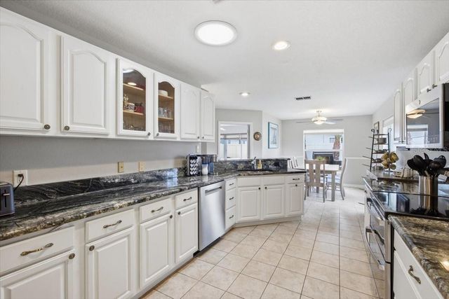 601 SWEETWATER WAY, Haines City, FL 33844