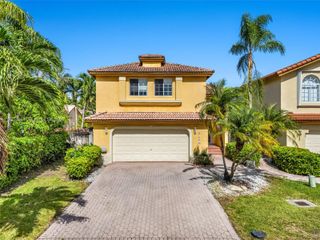 5134 NW 113th Ave, Doral, FL 33178