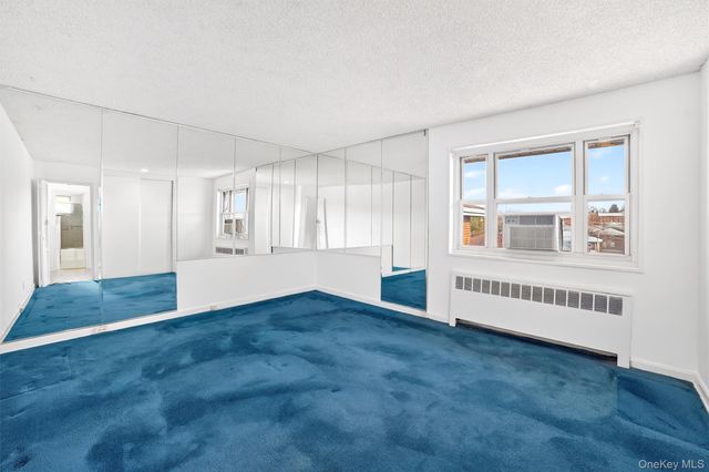 10 Dehaven Drive 2D, Yonkers, NY 10703