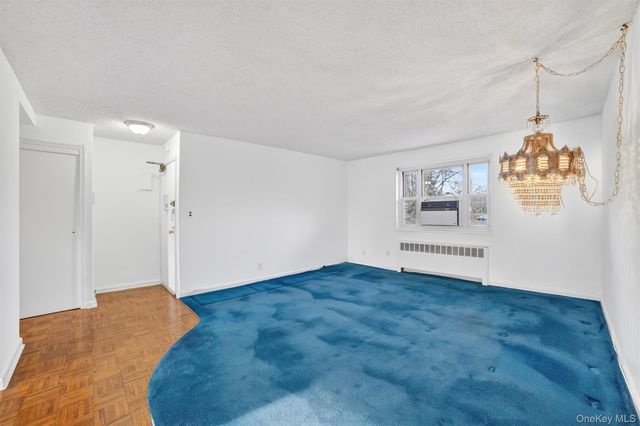 10 Dehaven Drive 2D, Yonkers, NY 10703