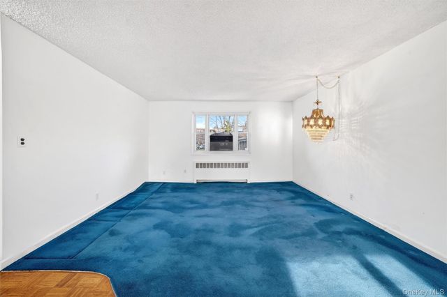 10 Dehaven Drive 2D, Yonkers, NY 10703