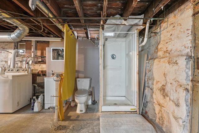 75 Grove Street, Lynn, MA 01905