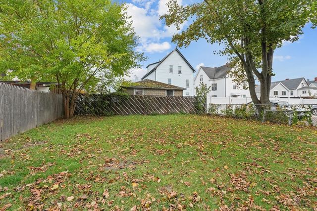 75 Grove Street, Lynn, MA 01905