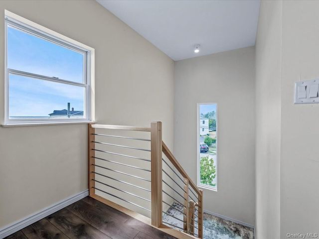 125 S Bay Drive, Babylon, NY 11702