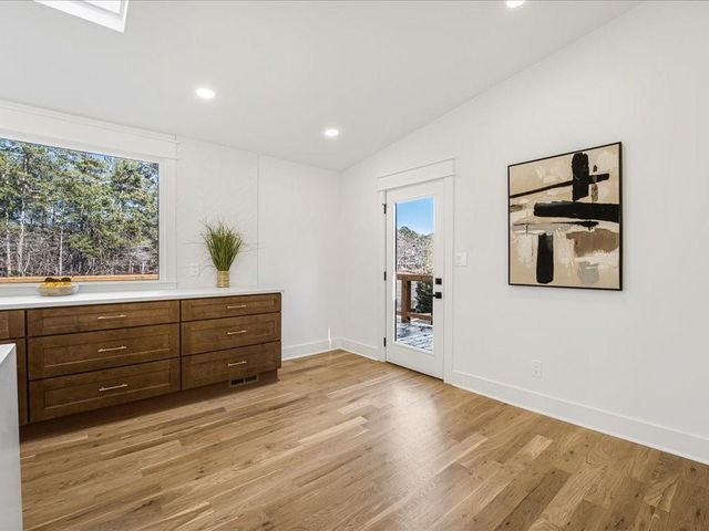 510 Wayt Road, Roswell, GA 30076