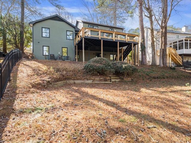 510 Wayt Road, Roswell, GA 30076