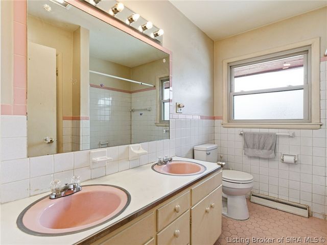 205 Crestwood Drive, Madison, IN 47250