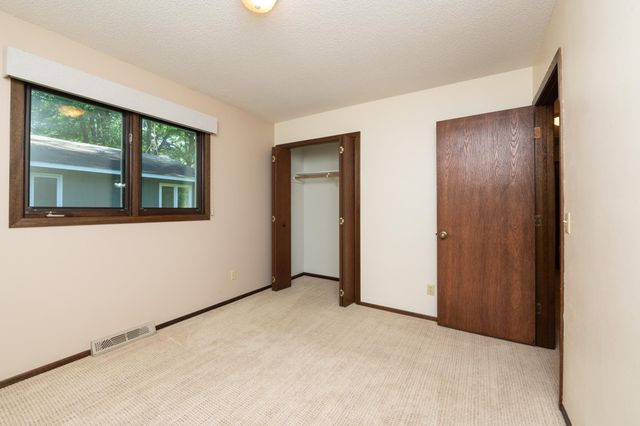 2705 Larch Lane N, Plymouth, MN 55441