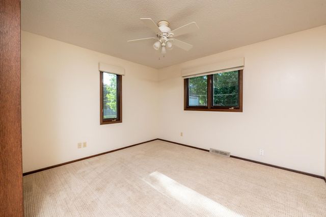 2705 Larch Lane N, Plymouth, MN 55441