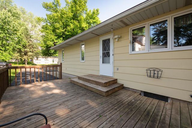 2705 Larch Lane N, Plymouth, MN 55441