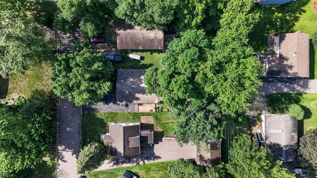 2705 Larch Lane N, Plymouth, MN 55441