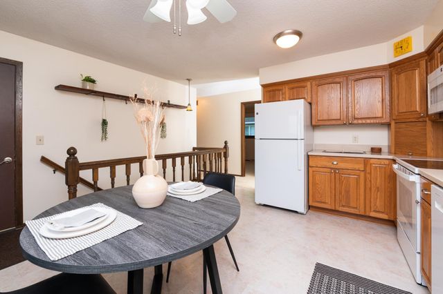 2705 Larch Lane N, Plymouth, MN 55441
