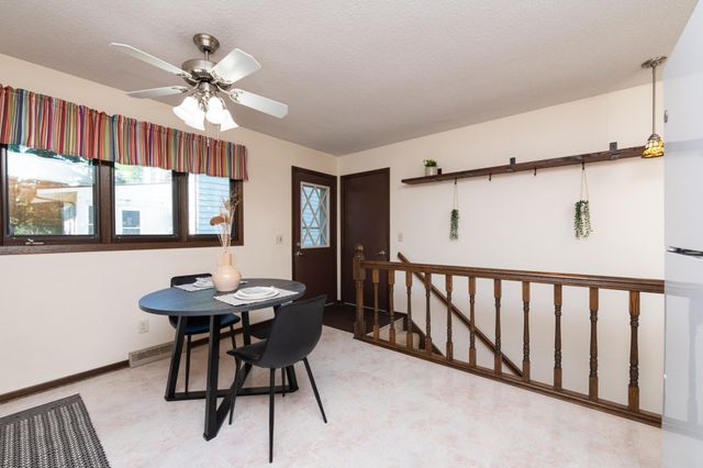 2705 Larch Lane N, Plymouth, MN 55441