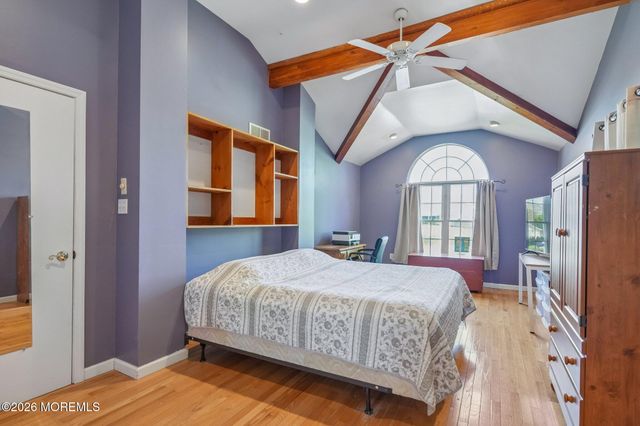 933 Delta Lane, Manahawkin, NJ 08050