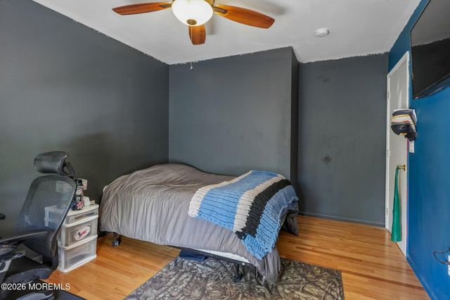933 Delta Lane, Manahawkin, NJ 08050