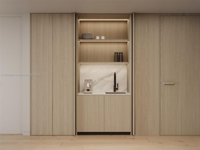 1709 Jefferson Ave TH-03, Miami Beach, FL 33139