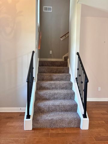 65 BENTGRASS CV, Oakland, TN 38060
